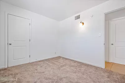 1012 S Carnegie Drive, Tucson, AZ 85710 - Photo 14
