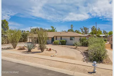 1012 S Carnegie Drive, Tucson, AZ 85710 - Photo 1