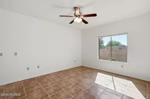 3617 S Paseo de Los Nardos, Green Valley, AZ 85614 - Photo 10