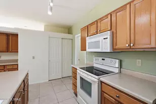 3617 S Paseo de Los Nardos, Green Valley, AZ 85614 - Photo 24