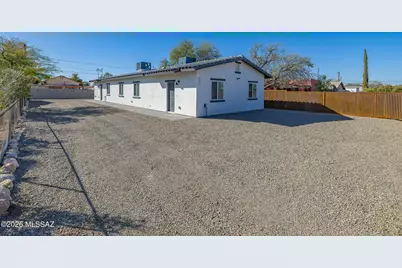 3044 N Estrella Avenue, Tucson, AZ 85705 - Photo 1