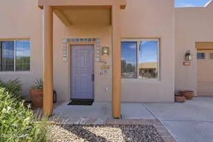 965 W Via Del Placio, Green Valley, AZ 85614 - Photo 2