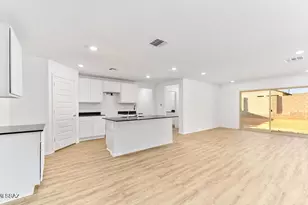 6219 E Campolina Trl, Tucson, AZ 85756 - Photo 6