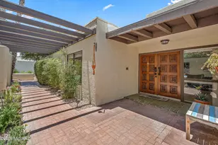 7129 E Chorro Cir, Tucson, AZ 85715 - Photo 2