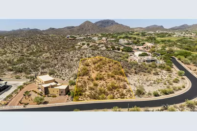 3211 W Tumamoc Drive #17, Tucson, AZ 85745 - Photo 2