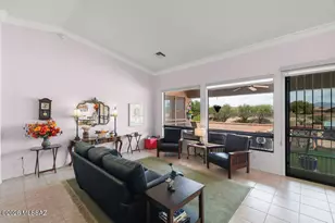 4851 S Tropicana Dr, Green Valley, AZ 85622 - Photo 6