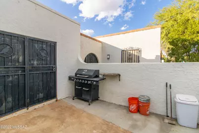 600 E River Road #N, Tucson, AZ 85704 - Photo 16