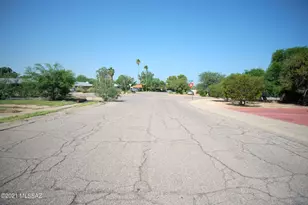 4917 E Timrod St, Tucson, AZ 85711 - Photo 36