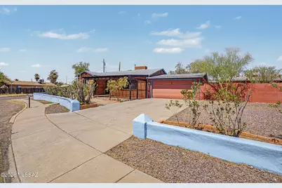2115 N 3rd Avenue, Tucson, AZ 85705 - Photo 1