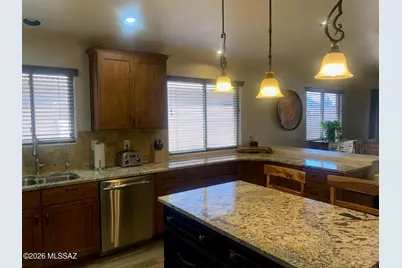 2514 E Petroglyph Lane, Oro Valley, AZ 85755 - Photo 6