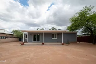 2217 E Silver St, Tucson, AZ 85719 - Photo 24