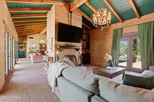 3945 N Bear Canyon Rd, Tucson, AZ 85749 - Photo 16