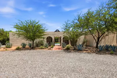 3945 N Bear Canyon Road, Tucson, AZ 85749 - Photo 4