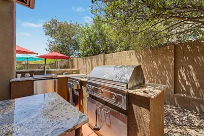 1156 W Casentino Pass, Oro Valley, AZ 85755 - Photo 6