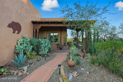762 W Placita Quieta, Green Valley, AZ 85622 - Photo 4