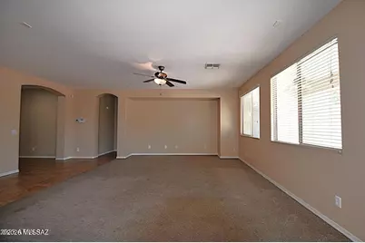 143 W Sweet Shrub Avenue, Queen Creek, AZ 85140 - Photo 2
