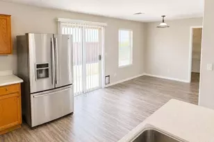 2387 E Meadow Creek Way, San Tan Valley, AZ 85143 - Photo 4