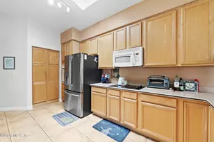 9740 E Spring Ridge Pl, Tucson, AZ 85749 - Photo 14