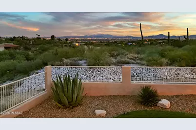 5454 N Crescent Hill Place, Tucson, AZ 85718 - Photo 2