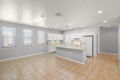 10134 S Azure Surrey Drive, Vail, AZ 85641 - Photo 8