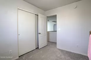 1057 W Sea Lion Dr, Tucson, AZ 85704 - Photo 22