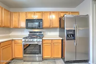 1057 W Sea Lion Dr, Tucson, AZ 85704 - Photo 8