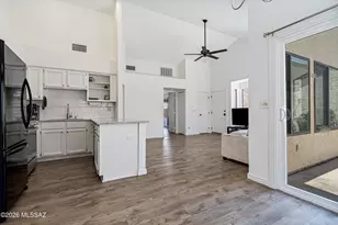 8888 N Joanna Dr, Tucson, AZ 85742 - Photo 8