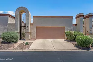 8888 N Joanna Dr, Tucson, AZ 85742 - Photo 24