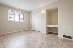 5731 E Helen St, Tucson, AZ 85712 - Photo 36
