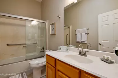 1424 W Bridalveil Place, Oro Valley, AZ 85737 - Photo 26