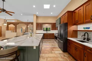 4170 W Ironwood Hill Dr, Tucson, AZ 85745 - Photo 12