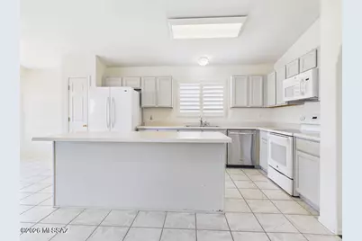 9557 Blue Ridge Mountain Street, Tucson, AZ 85748 - Photo 10