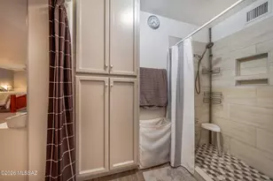 7049 N Magic Ln, Tucson, AZ 85704 - Photo 22