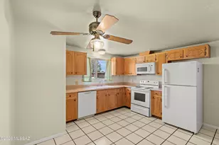 8557 E 19th St, Tucson, AZ 85710 - Photo 4
