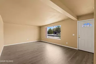 8557 E 19th St, Tucson, AZ 85710 - Photo 2