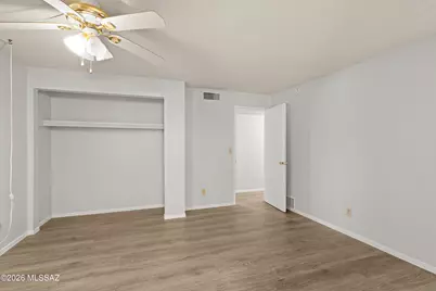 8557 E 19th Street, Tucson, AZ 85710 - Photo 10