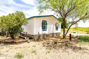 1112 N Annie Ln, Benson, AZ 85602 - Photo 2