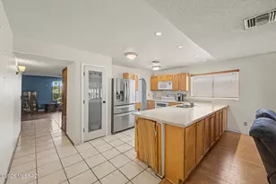 1634 S Olympic Club Dr, Tucson, AZ 85710 - Photo 10