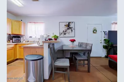 113 E District Street, Tucson, AZ 85714 - Photo 6