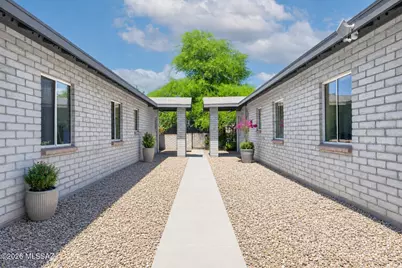 113 E District Street, Tucson, AZ 85714 - Photo 1