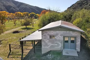 92425 E Aravaipa Rd, Winkelman, AZ 85192 - Photo 10