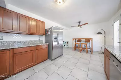 7821 E Joshua Place, Tucson, AZ 85730 - Photo 12