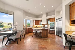 7308 N Mystic Canyon Dr, Tucson, AZ 85718 - Photo 12