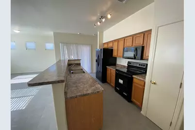 1262 E Weimer Circle #39, Tucson, AZ 85719 - Photo 6