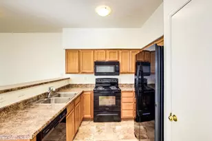 1251 E Weimer Cir, Tucson, AZ 85719 - Photo 14