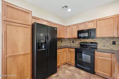 954 W Calle Valenciana, Sahuarita, AZ 85629 - Photo 12