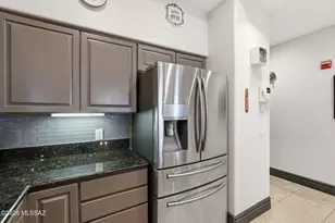 446 N Campbell Ave, Tucson, AZ 85719 - Photo 20