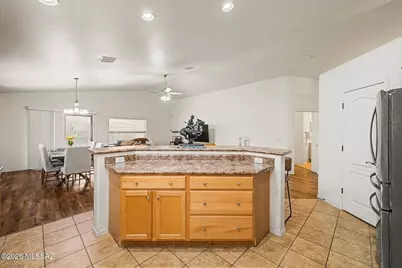 12717 N Fallen Fence Lane, Marana, AZ 85653 - Photo 6
