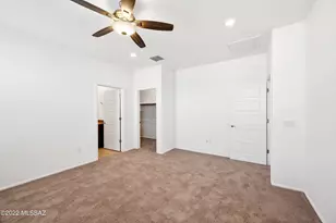 6330 S Crescent Peak Dr, Tucson, AZ 85706 - Photo 18