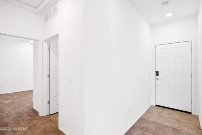 6330 S Crescent Peak Drive, Tucson, AZ 85706 - Photo 6